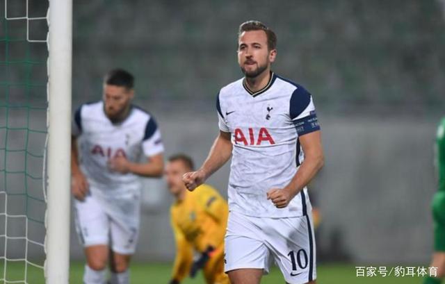 的引援费用 的引援费用