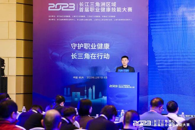 以及曾多次 以及曾多次